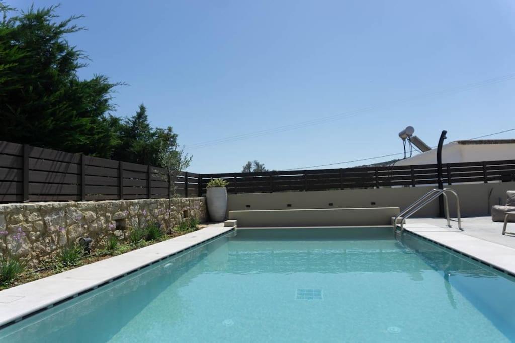 Casa Di Kapaka - New Villa In The Countryside Roupai 외부 사진