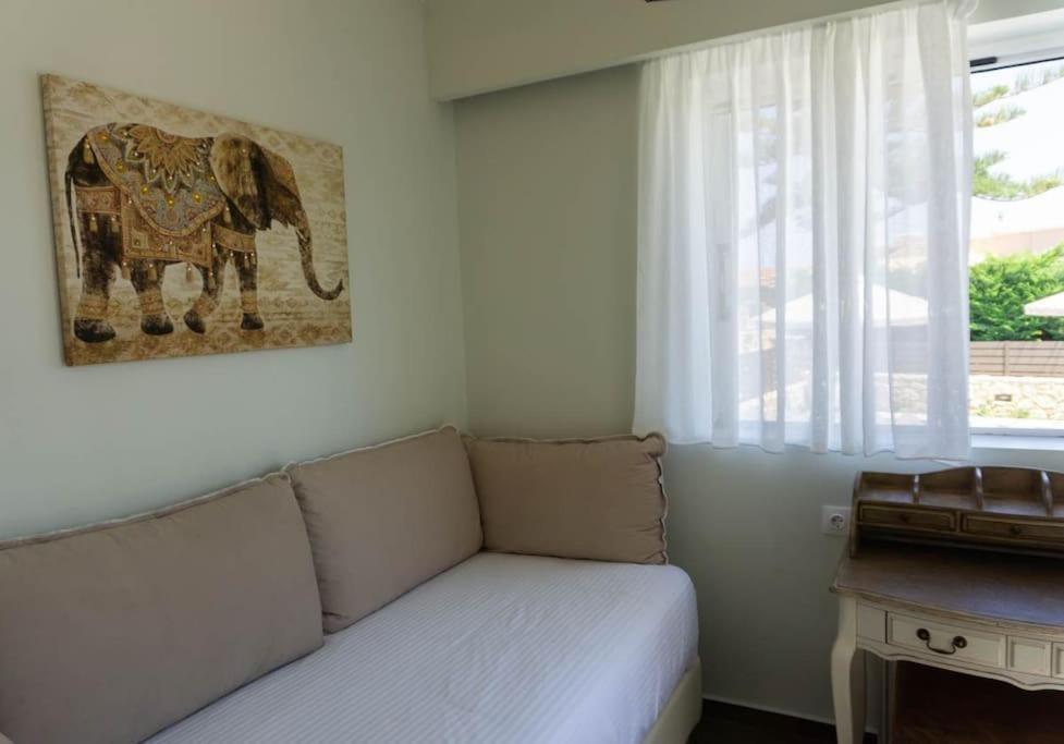 Casa Di Kapaka - New Villa In The Countryside Roupai 외부 사진